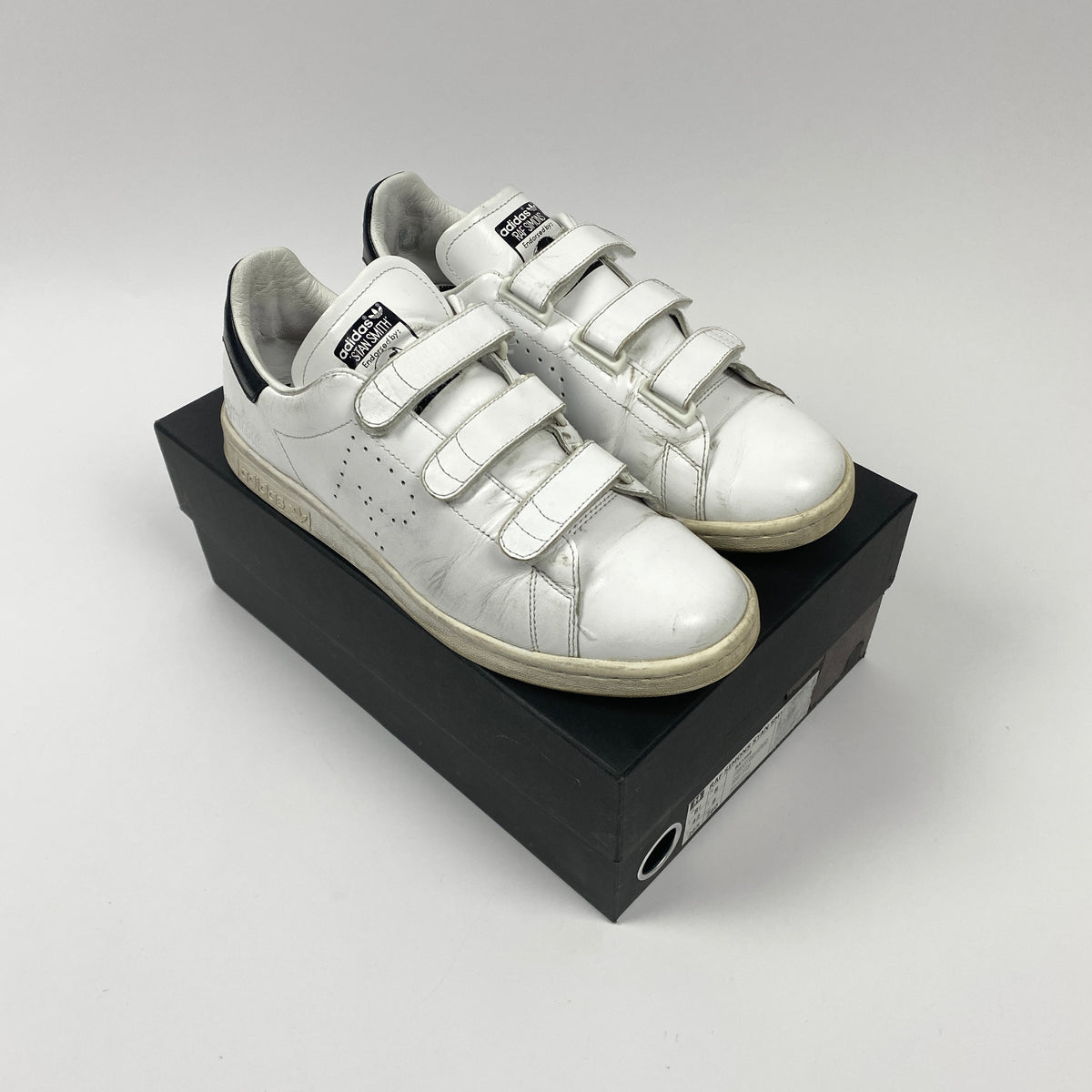 RAF SIMONS x ADIDAS Stan Smith