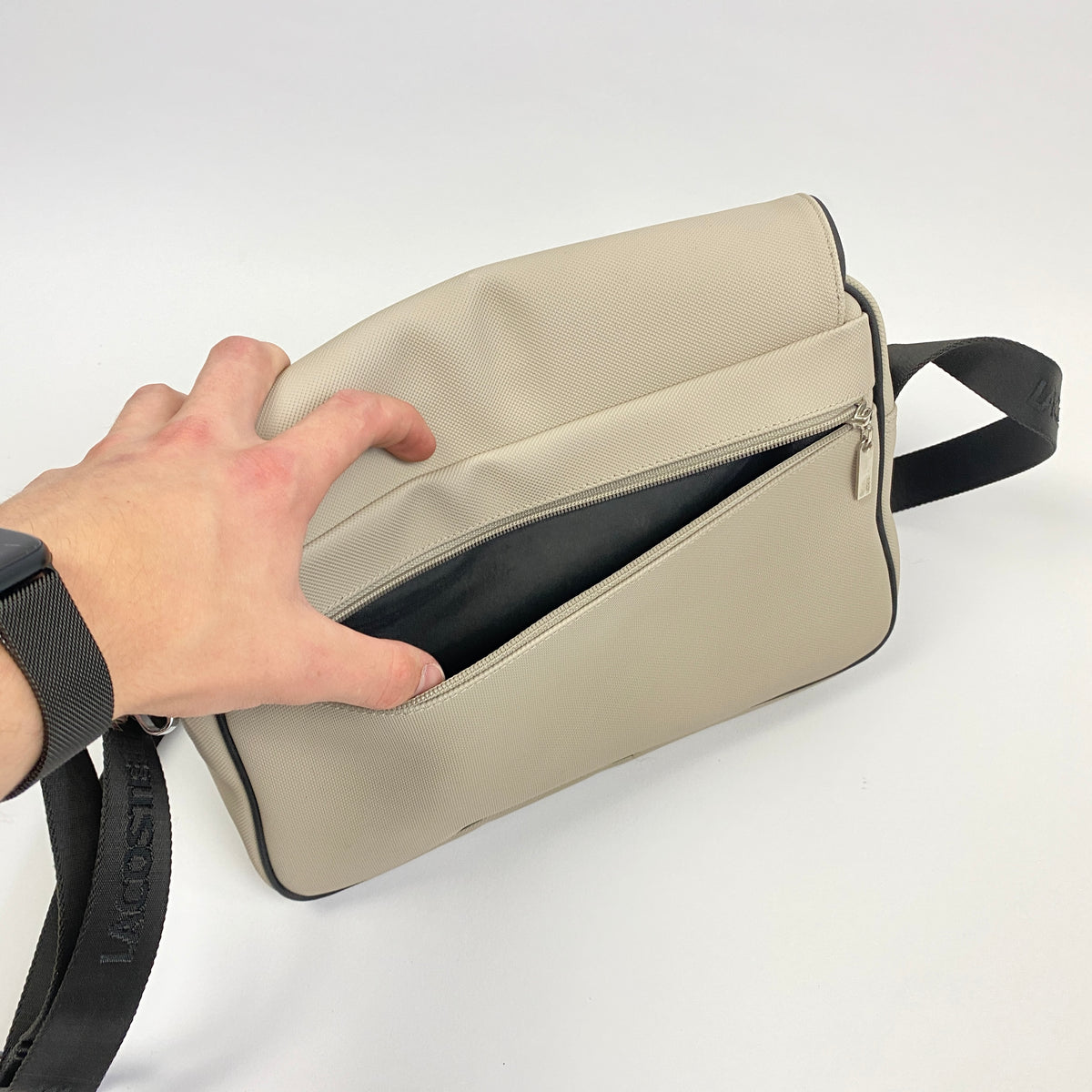 LACOSTE bag