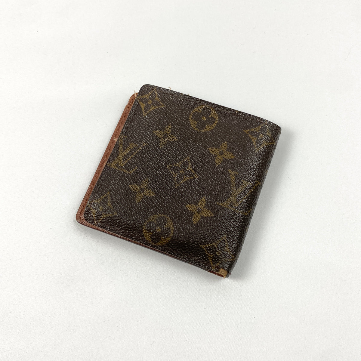 Vintage LOUIS VUITTON wallet