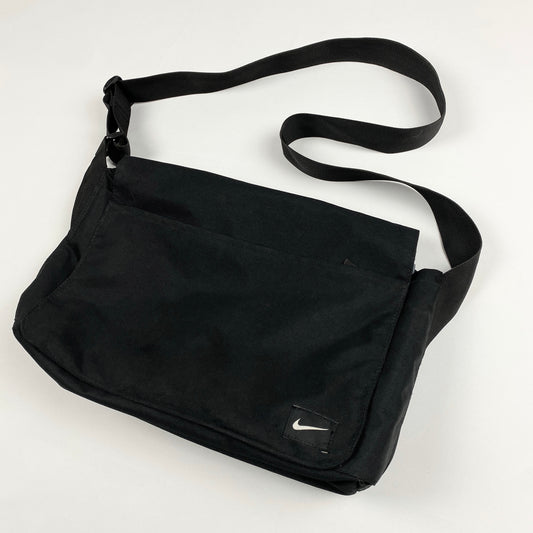 NIKE Laptop Umhängetasche