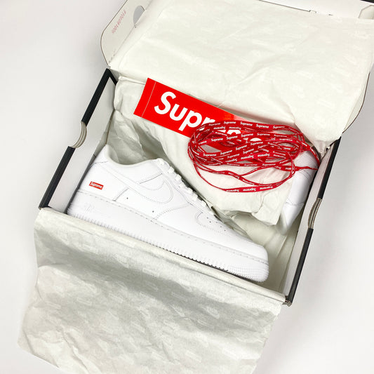 NIKE x SUPREME AirForce 1 Low