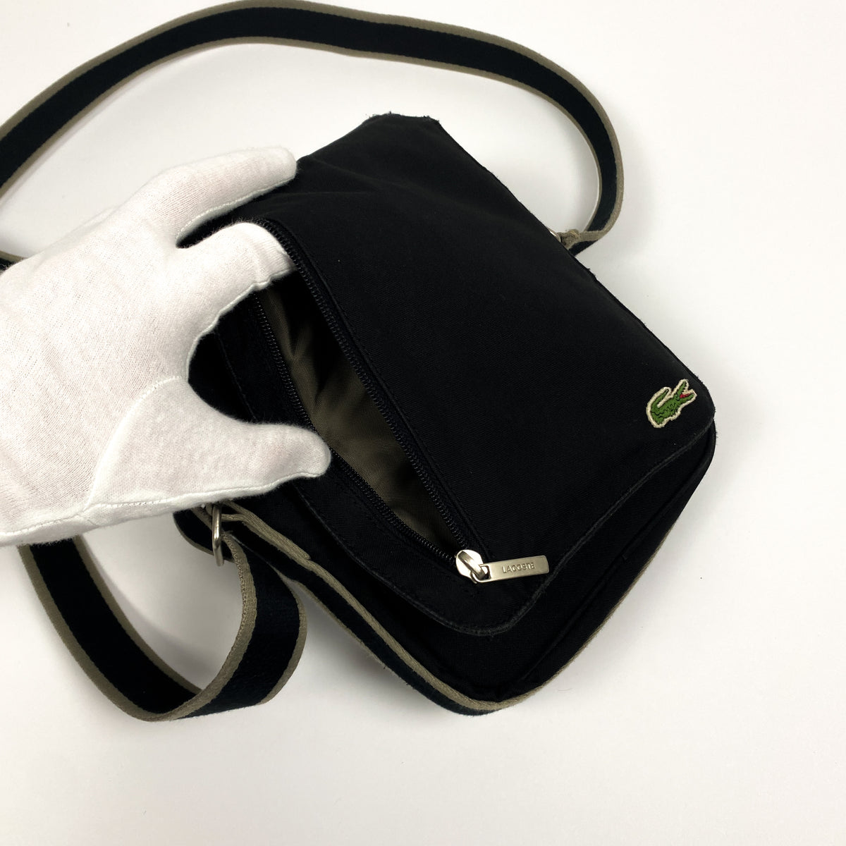 LACOSTE bag