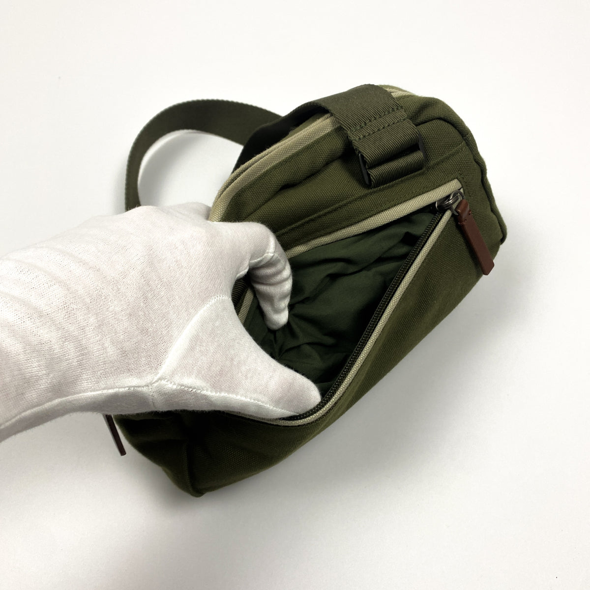 LACOSTE handbag