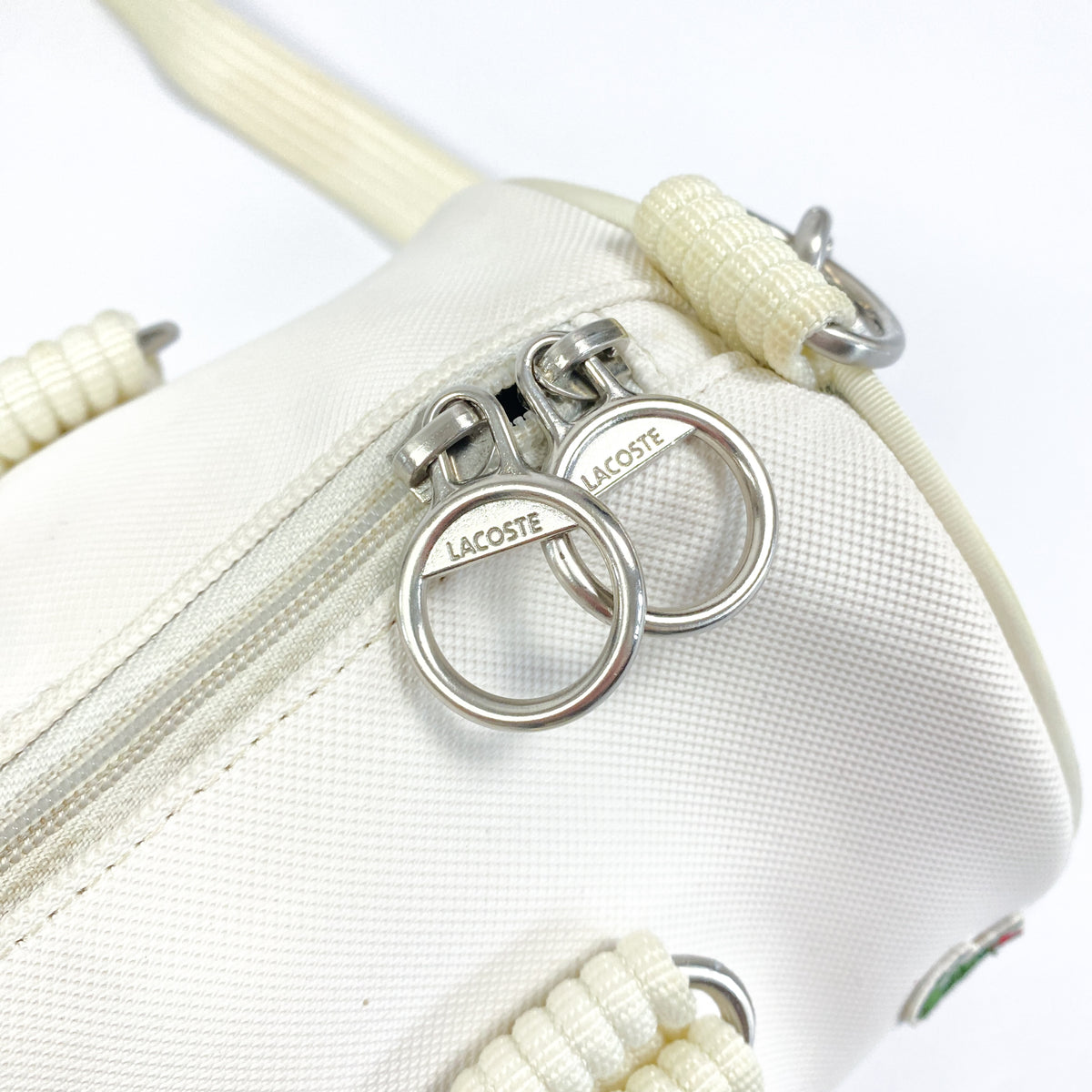 LACOSTE Handtasche