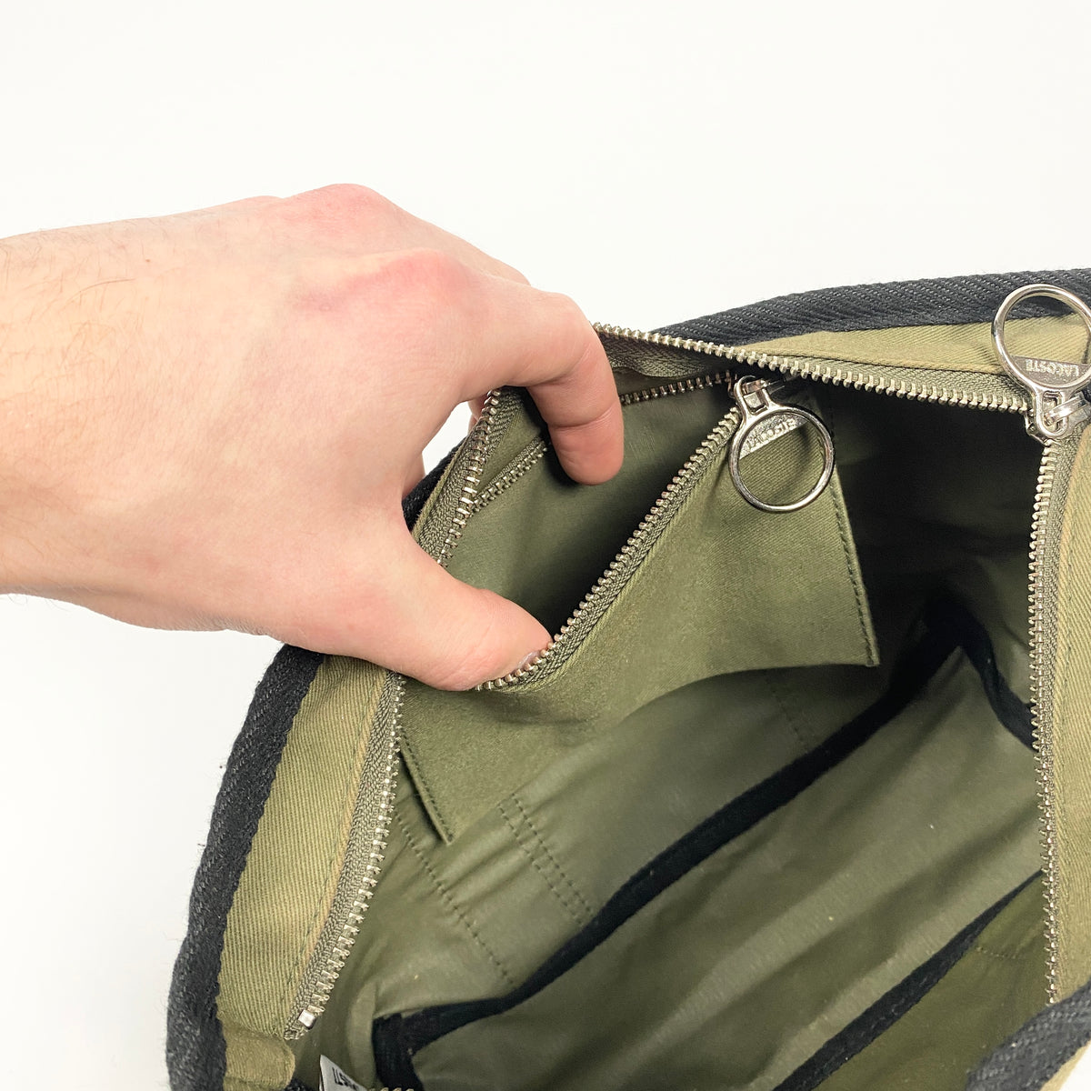 LACOSTE Handtasche
