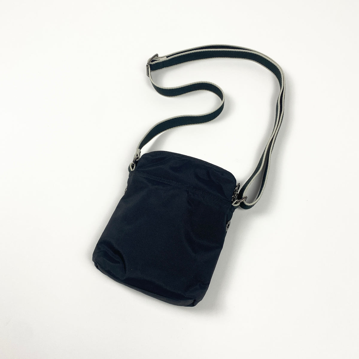 LACOSTE bag