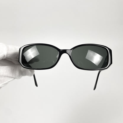 CHANEL Baguette Logo Sonnenbrille