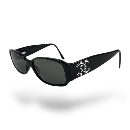 CHANEL Baguette Logo Sonnenbrille