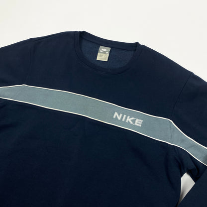 NIKE Sweater
