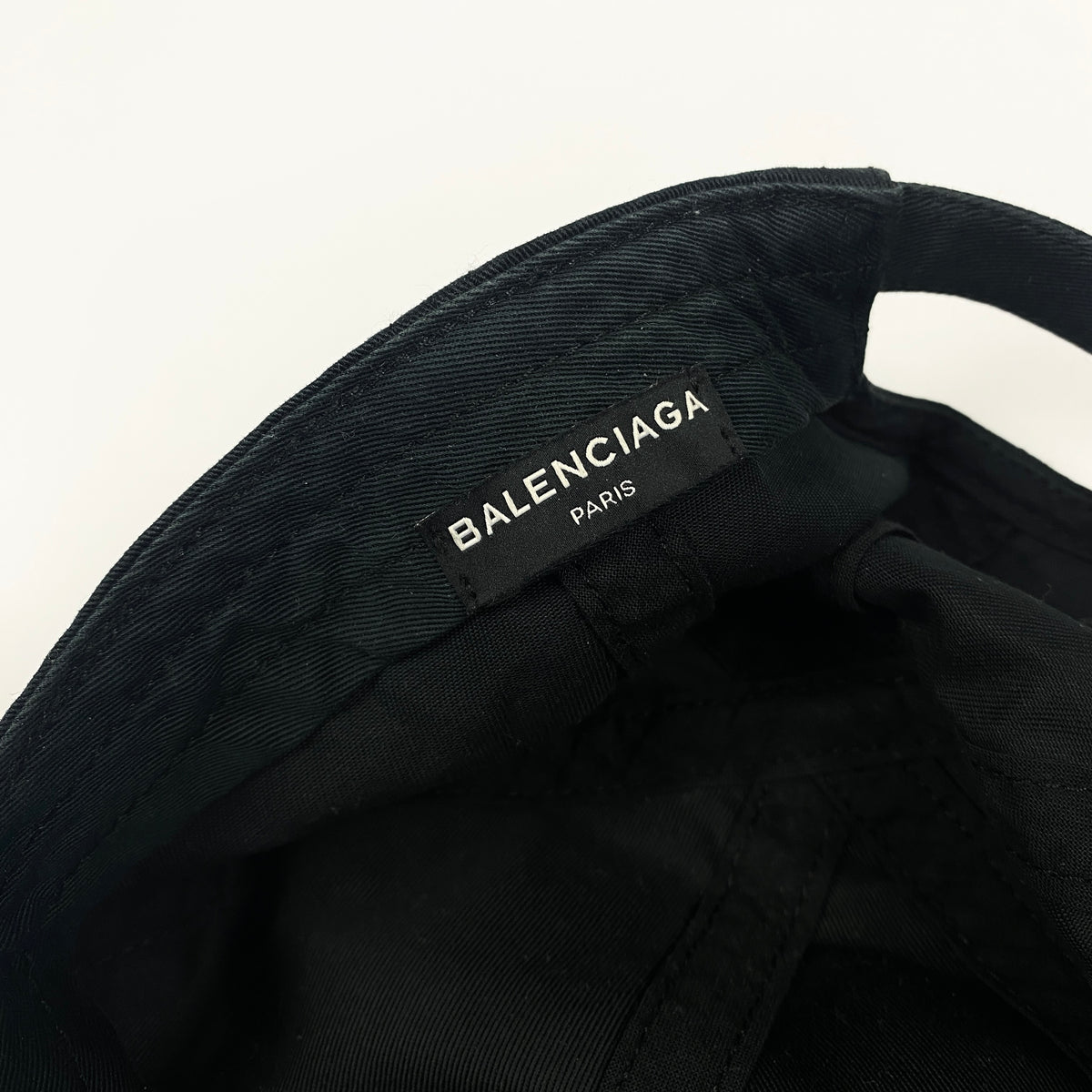 BALENCIAGA 2017 Presidential cap