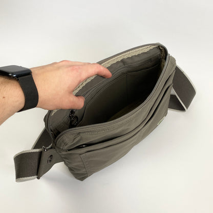 LACOSTE bag