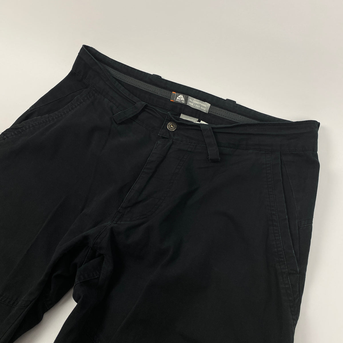 NIKE ACG Cargo Hose