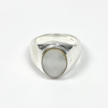 925 Sterling Silver MOTHER OF PEARL Ring