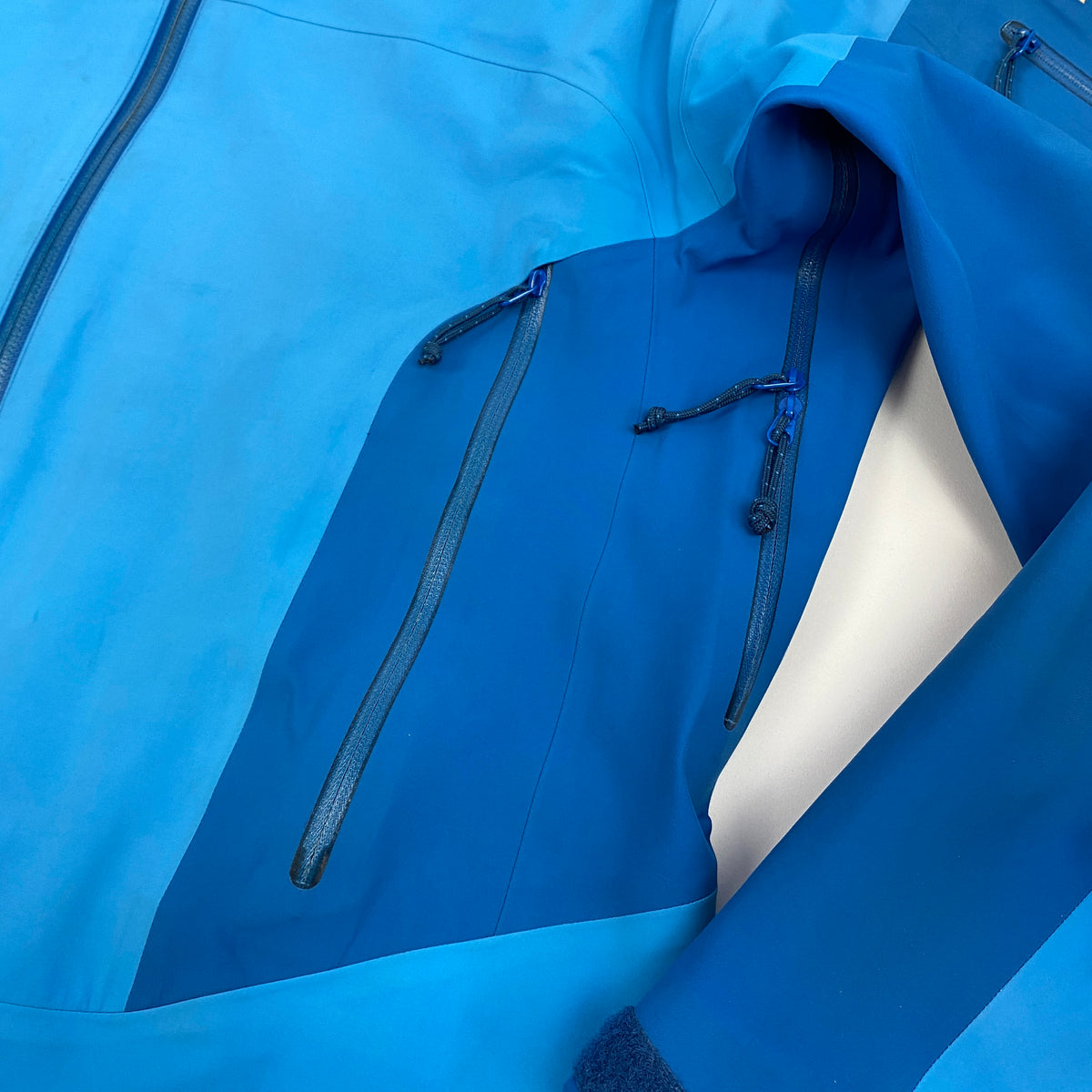 ARC'TERYX 2003 Gore-Tex Parka