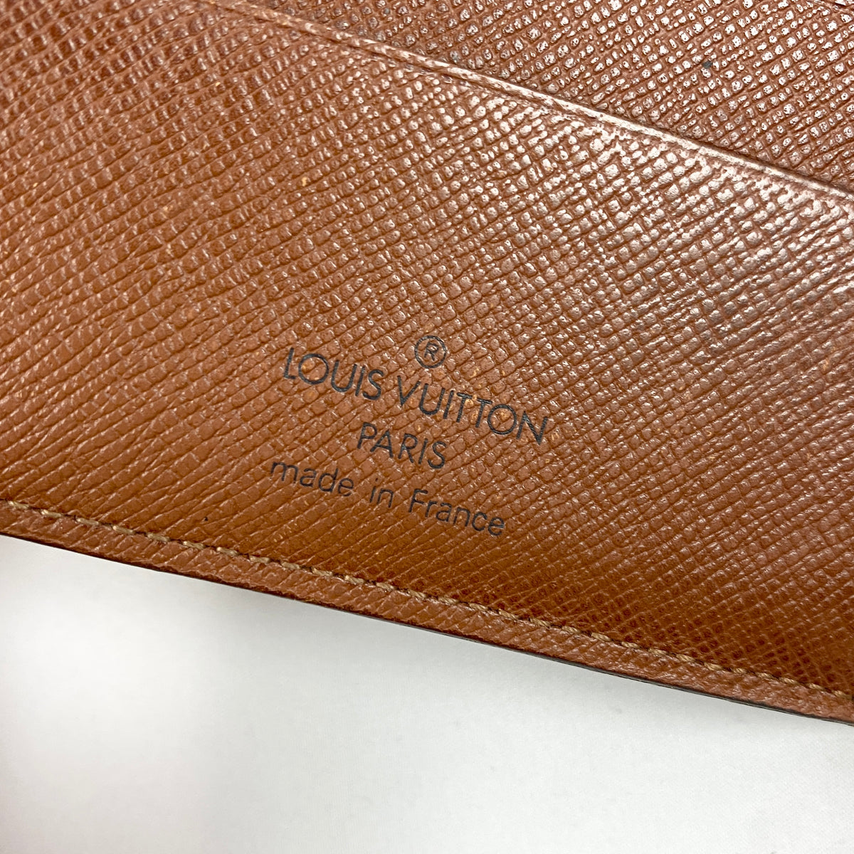 Vintage LOUIS VUITTON wallet
