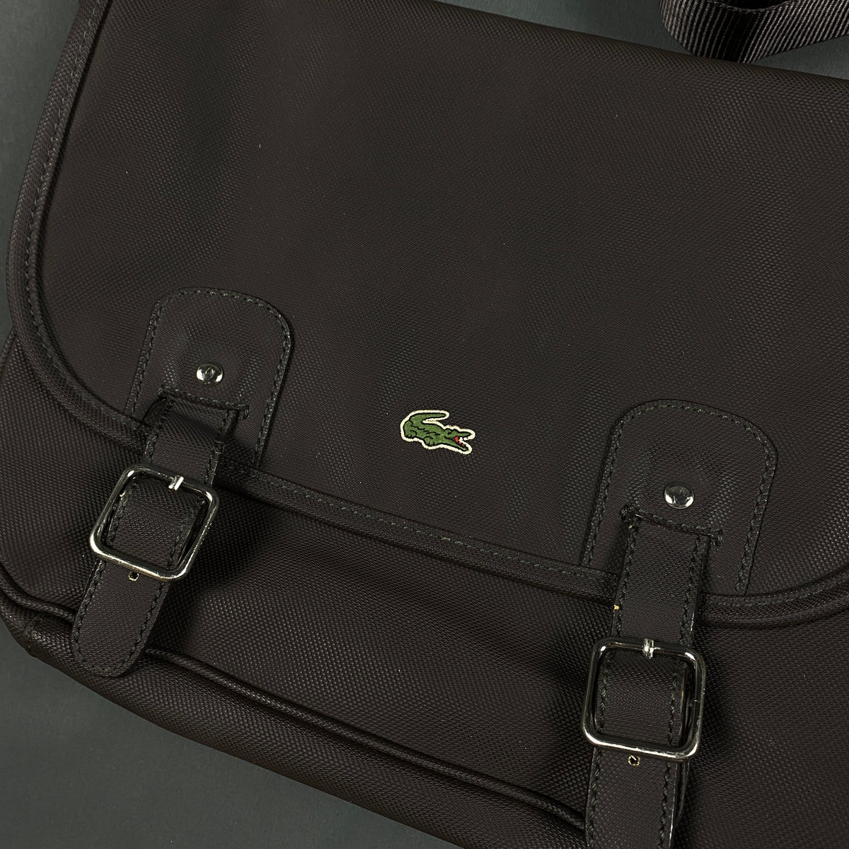 LACOSTE Umhängetasche