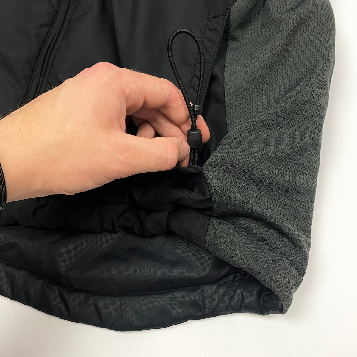 NIKE TN Carbon Reversible Jacket