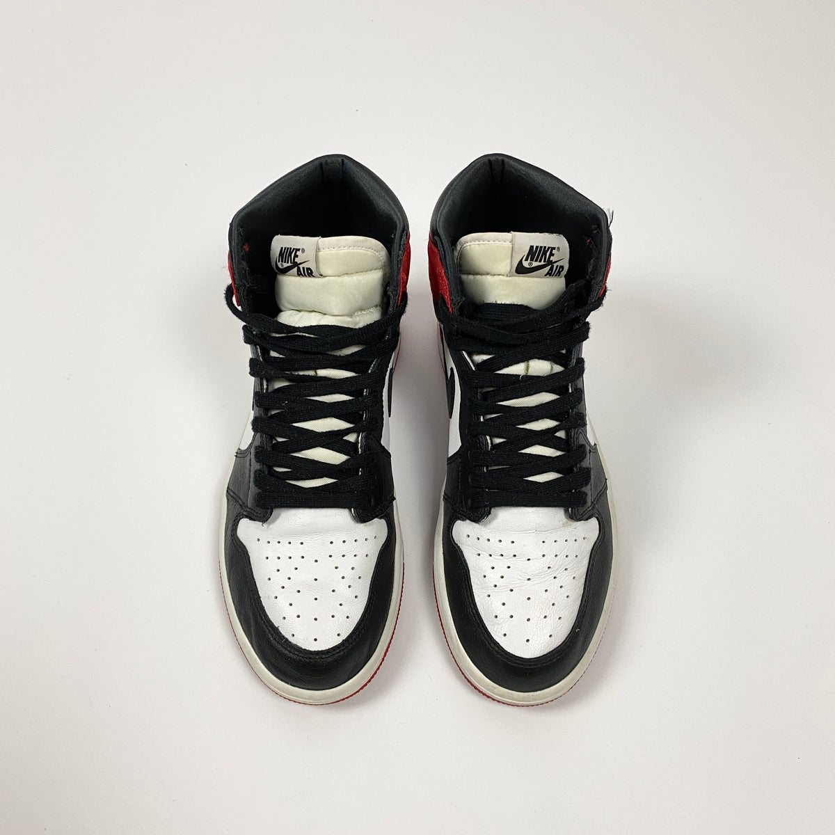 Nike Air Jordan 1 OG "Red Satin"