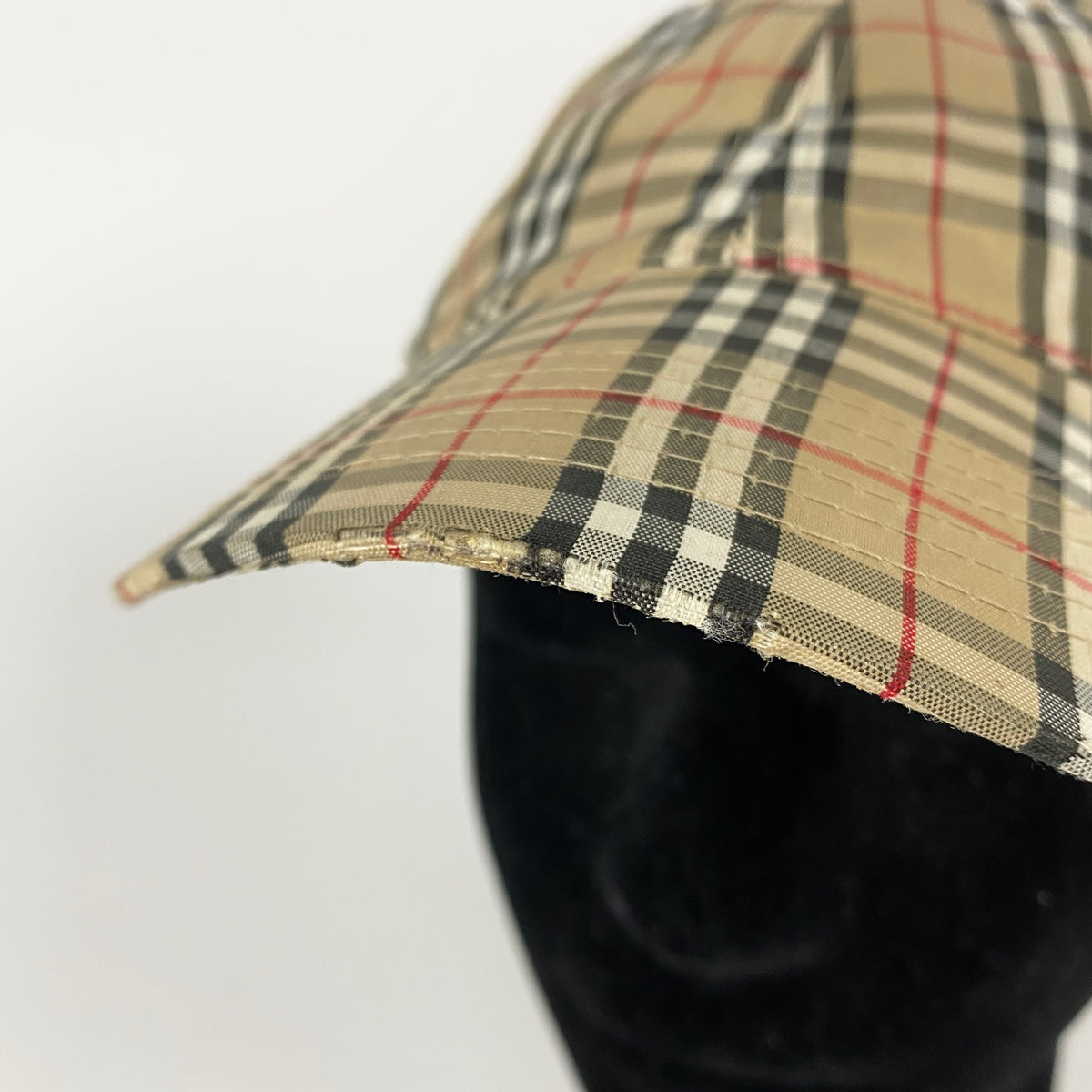 BURBERRY Monogram Kappe
