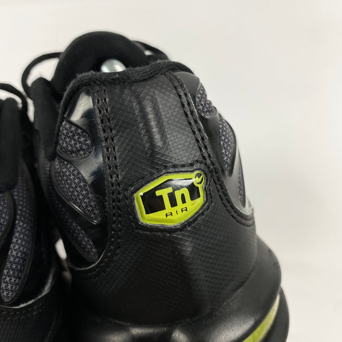 Nike Air Max Plus Tn 'Black Camo Neon' (2018)