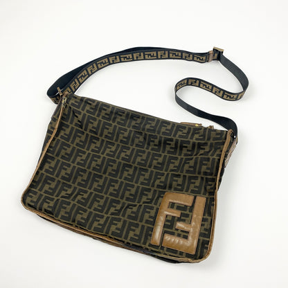 Vintage FENDI messenger bag