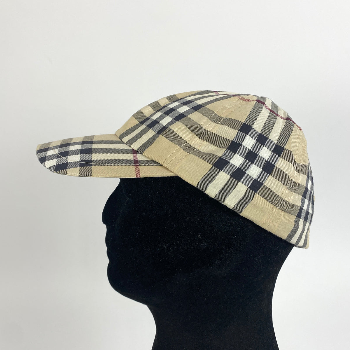 BURBERRY Monogram Kappe