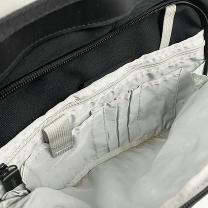 NIKE x CORDURA Umhängetasche