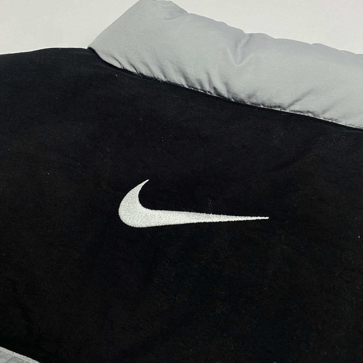 Vintage NIKE Reflective Puffer Vest