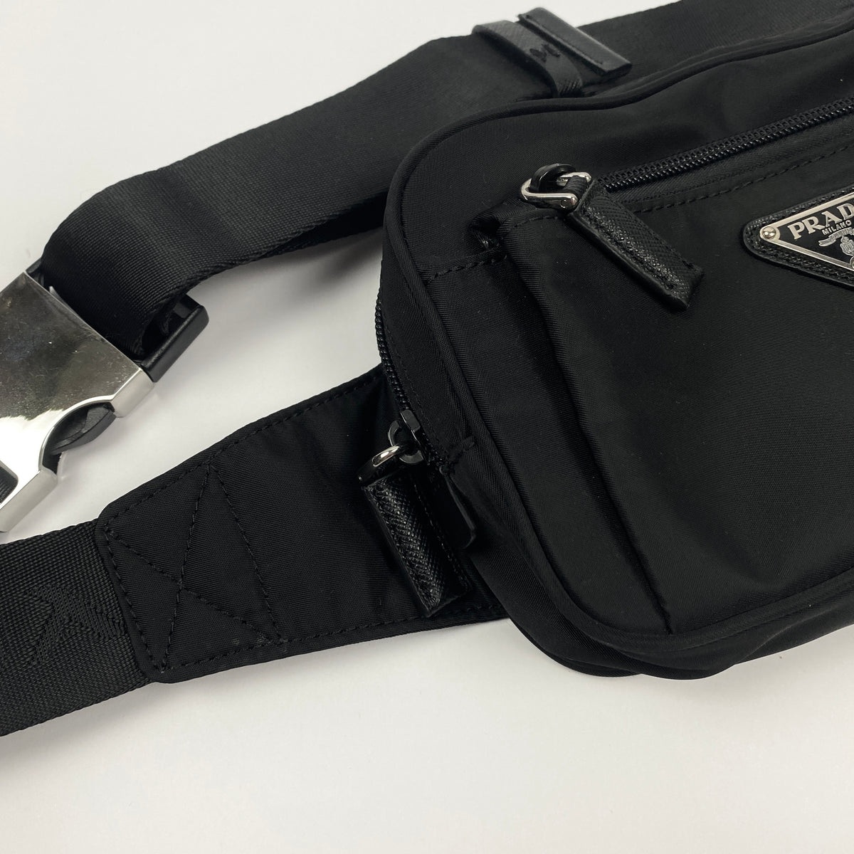 PRADA Bauchtasche [2021]