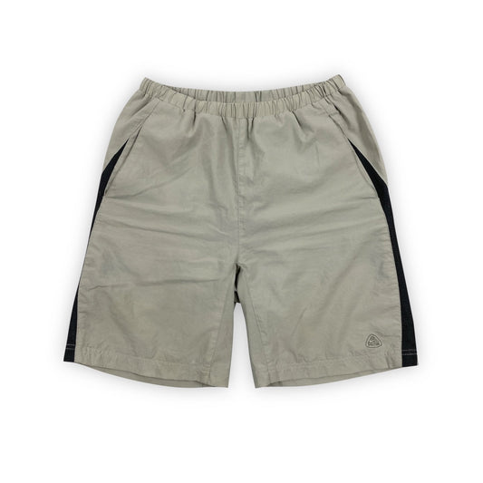 NIKE ACG Shorts