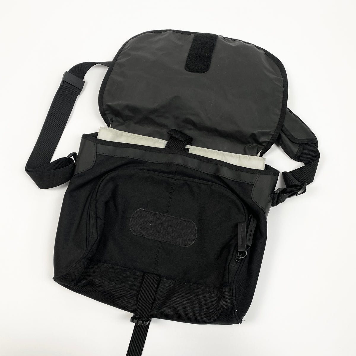 NIKE x CORDURA Umhängetasche