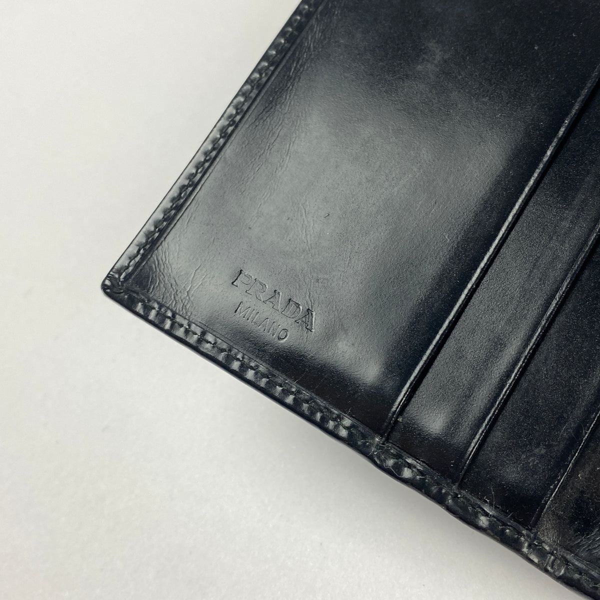 PRADA Shiny Geldbeutel