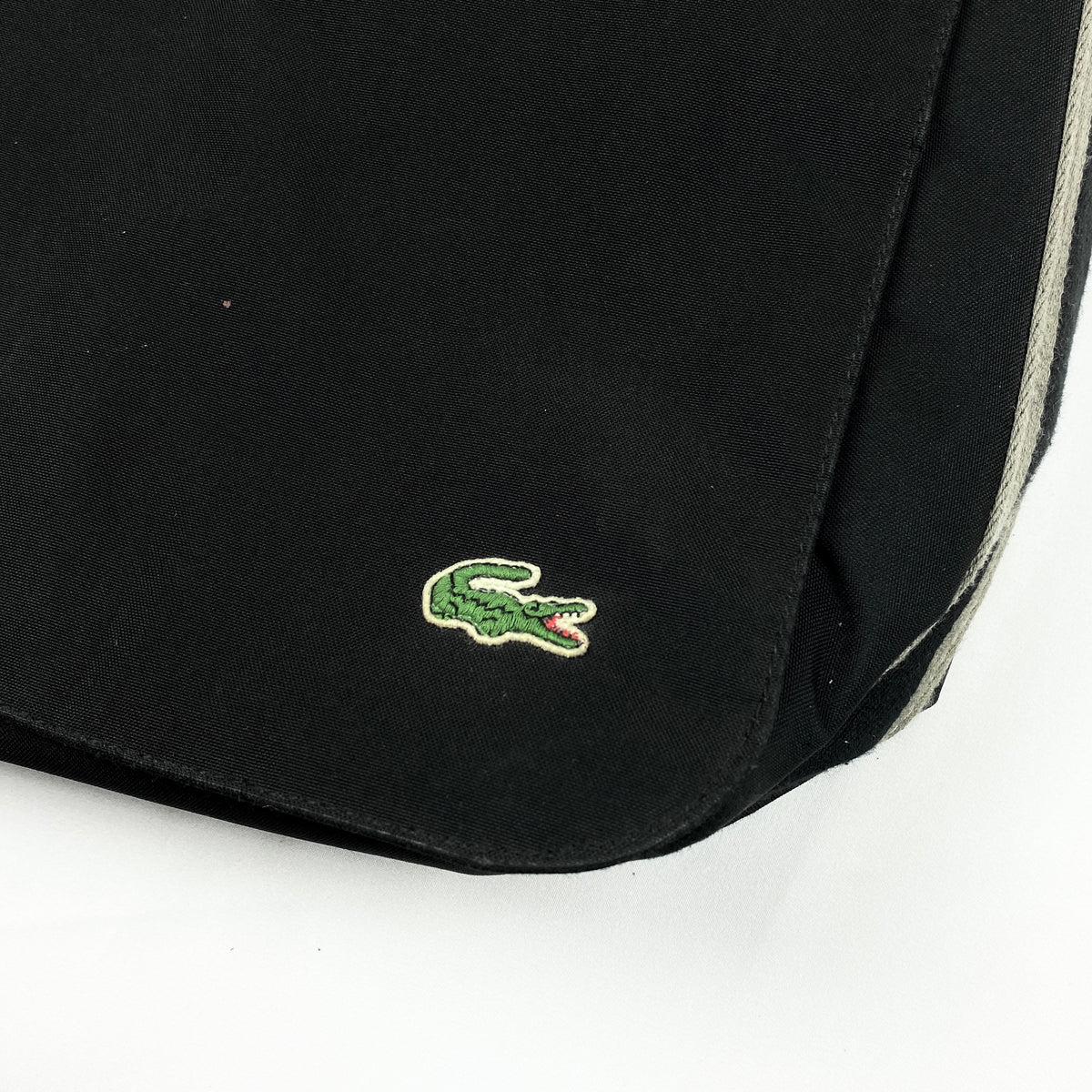 LACOSTE Umhängetasche