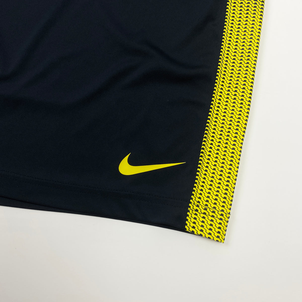 Vintage NIKE nylon shorts