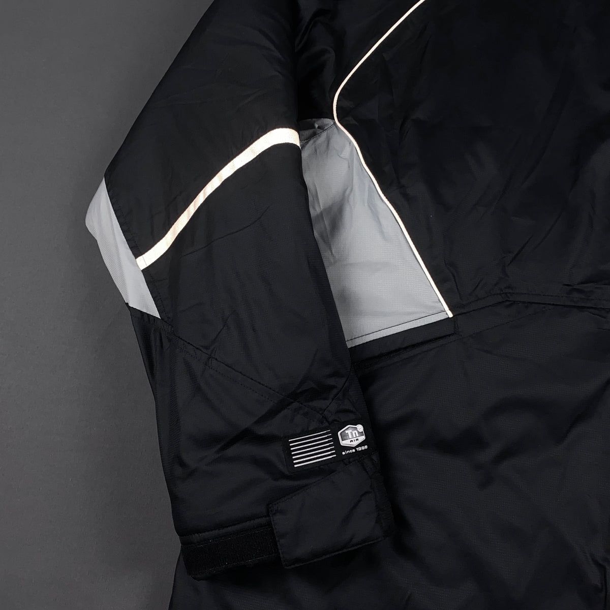 NIKE Tn Reflective Winterjacke