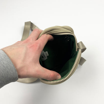 LACOSTE bag