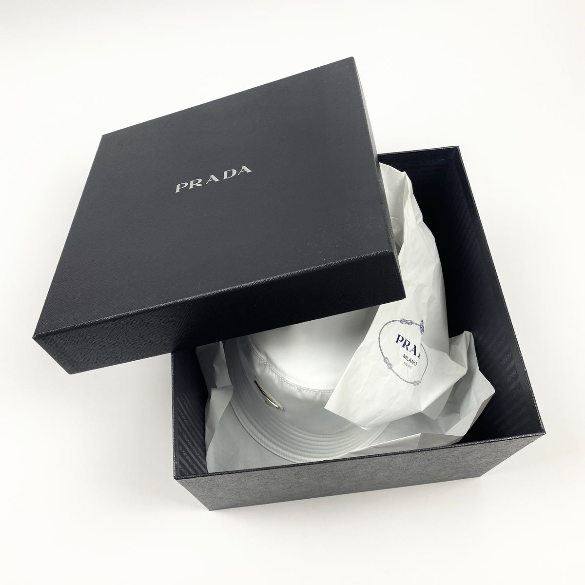 PRADA Hut [2021]