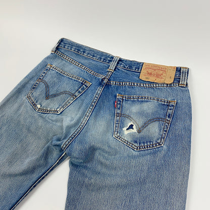 LEVIS Ripped Jeans