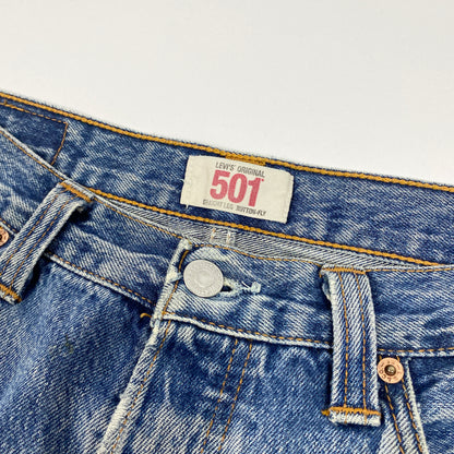 LEVIS Ripped Jeans