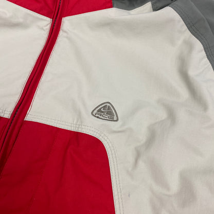 NIKE ACG Parka Winterjacke