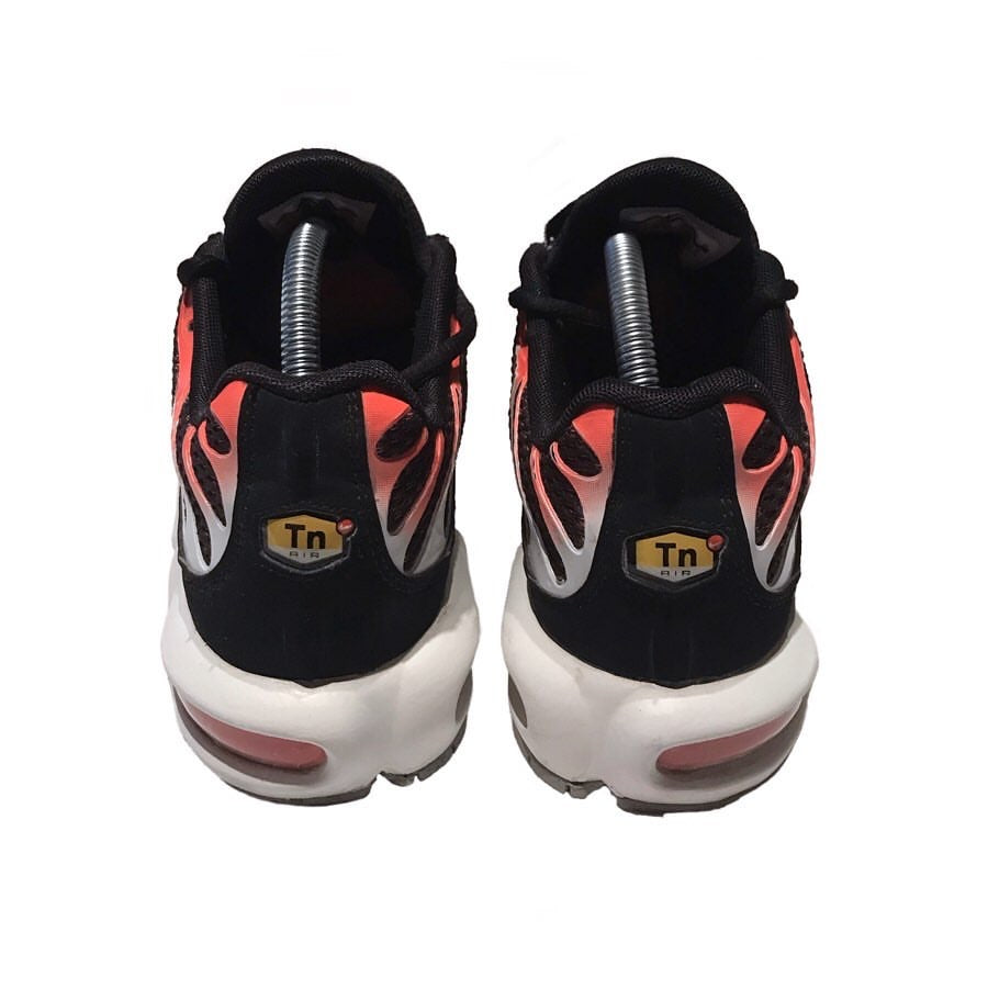 Nike Air Max Plus Tn 'Hot Lava'