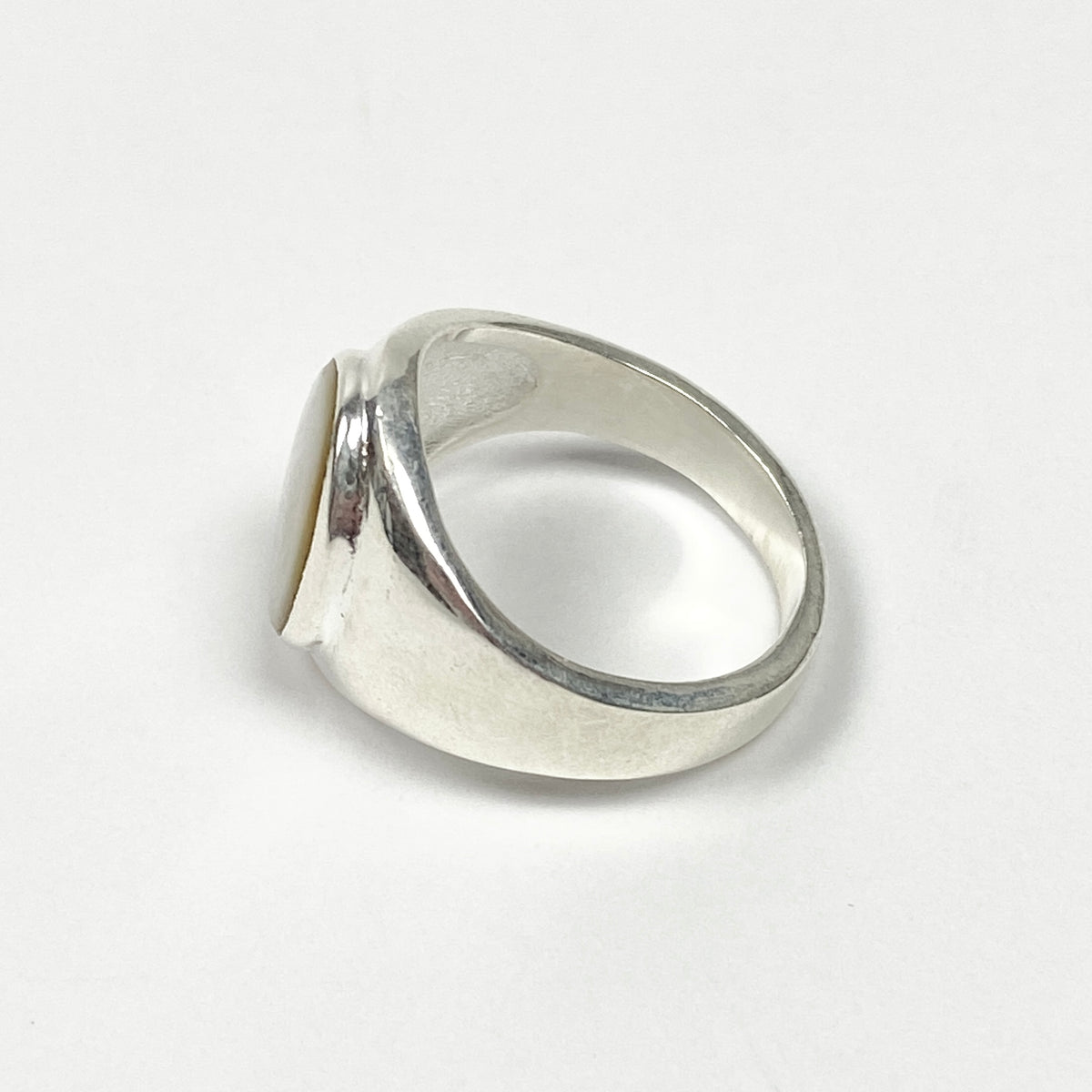 925 Sterling Silver MOTHER OF PEARL Ring