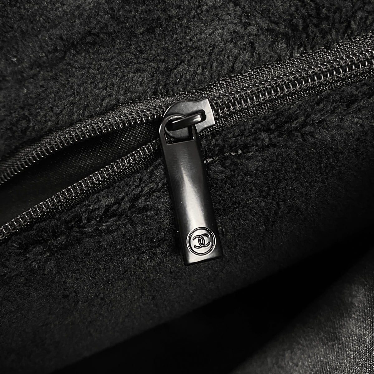 CHANEL Fantasy 2006 VIP Shoulder Bag