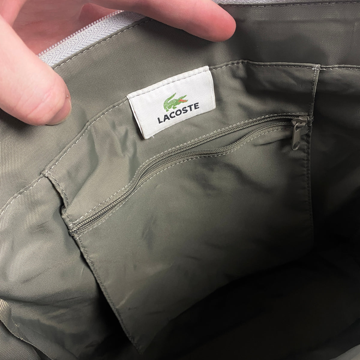 LACOSTE Umhängetasche