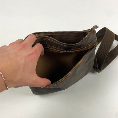 Vintage LOUIS VUITTON shoulder bag