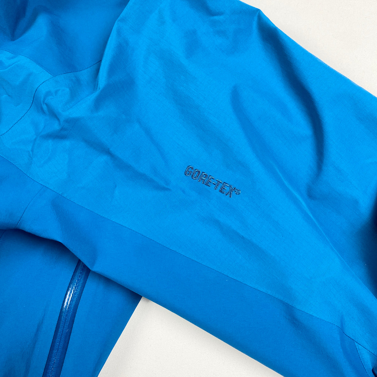 ARC'TERYX x GoreTex Beta AR