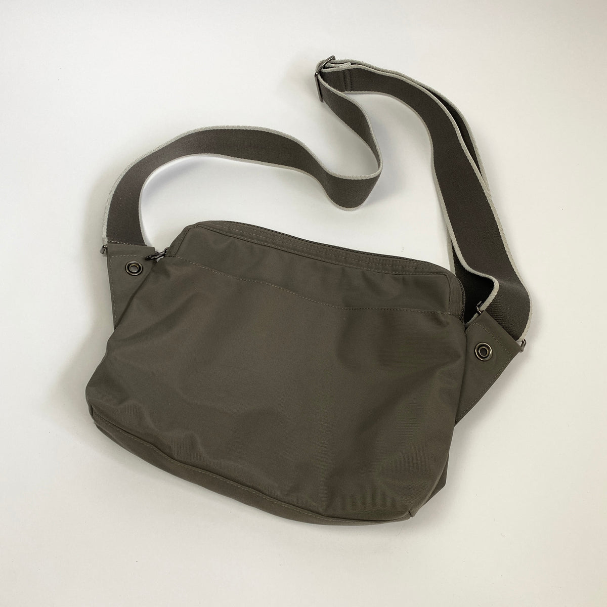 LACOSTE bag