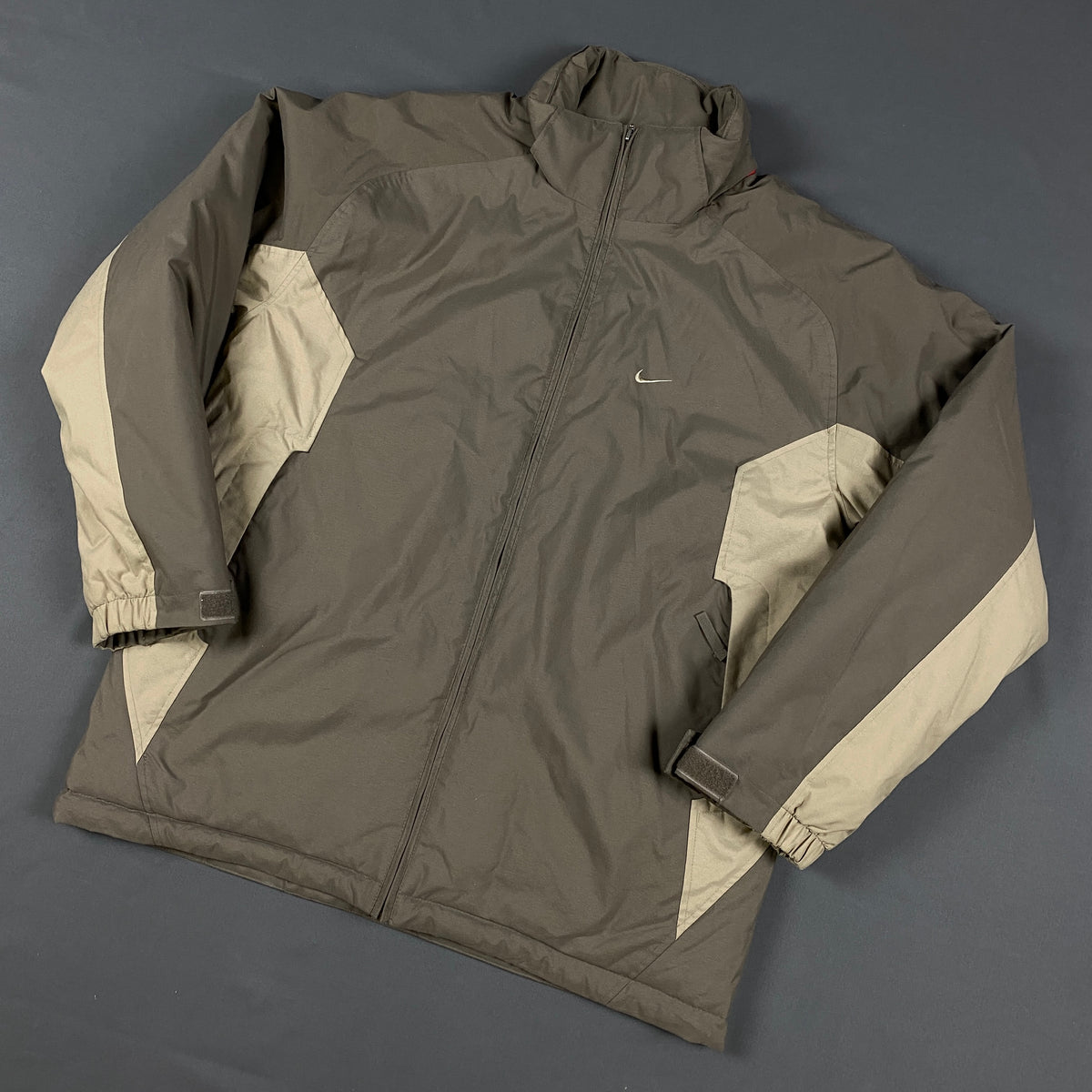 Vintage NIKE backswoosh winter / transitional jacket