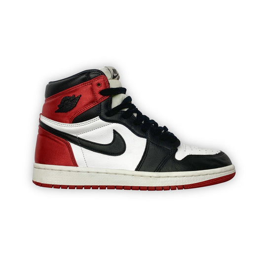 Nike Air Jordan 1 OG "Red Satin"