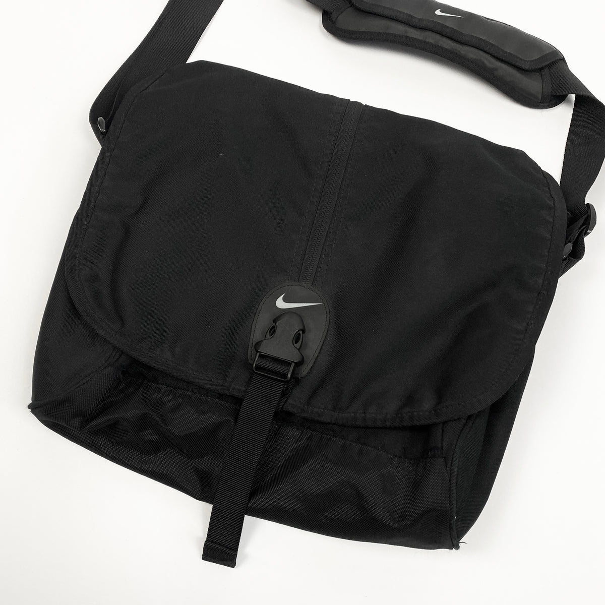 NIKE x CORDURA Umhängetasche